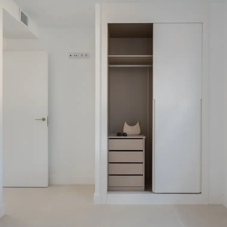 Venta de apartamento en planta media en Fuengirola