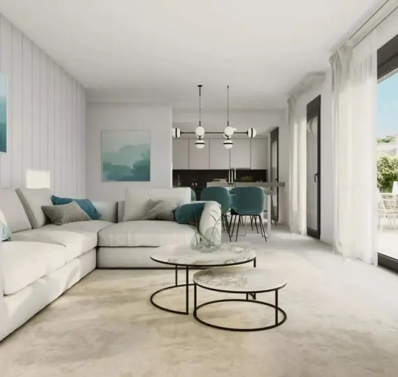 Sale of middle floor apartment in Estepona