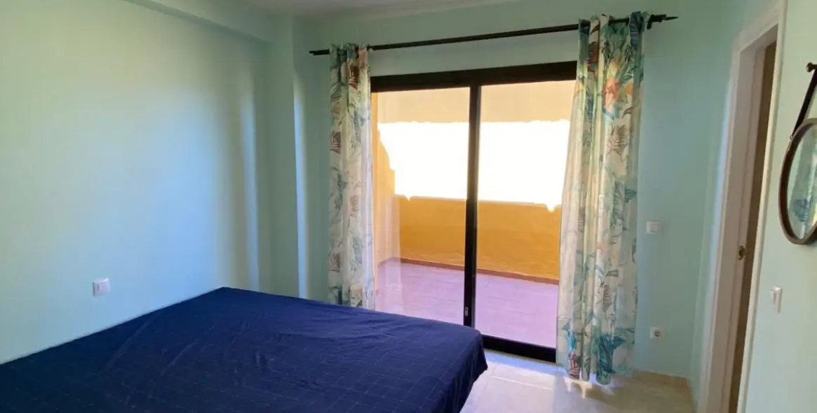 Sale of duplex in Estepona 26