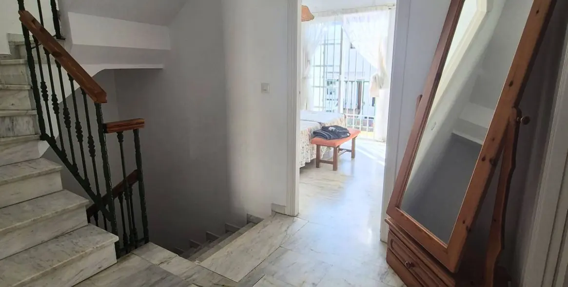 Sale of townhouse in Los Boliches 25