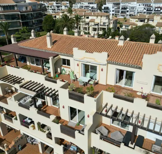 Sale of penthouse in Miraflores