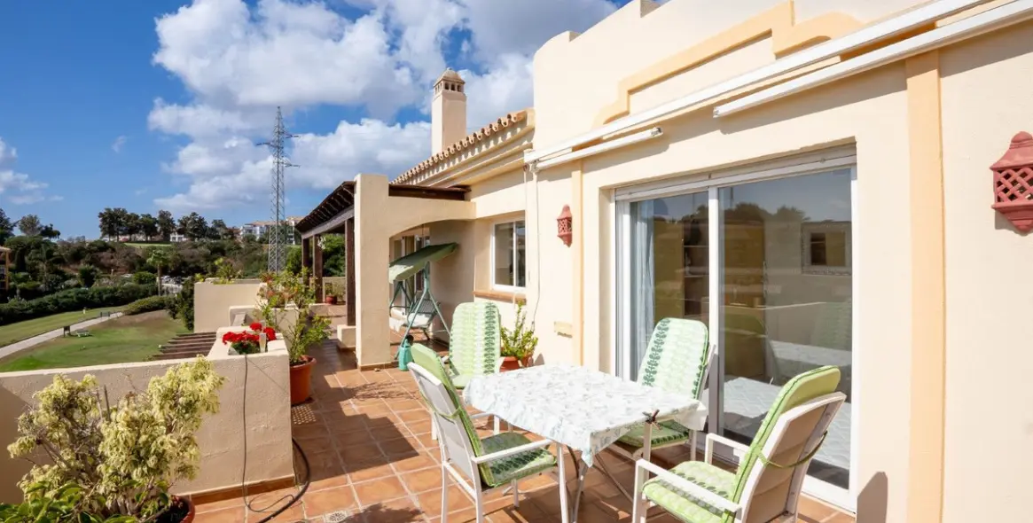 Sale of penthouse in Miraflores 12