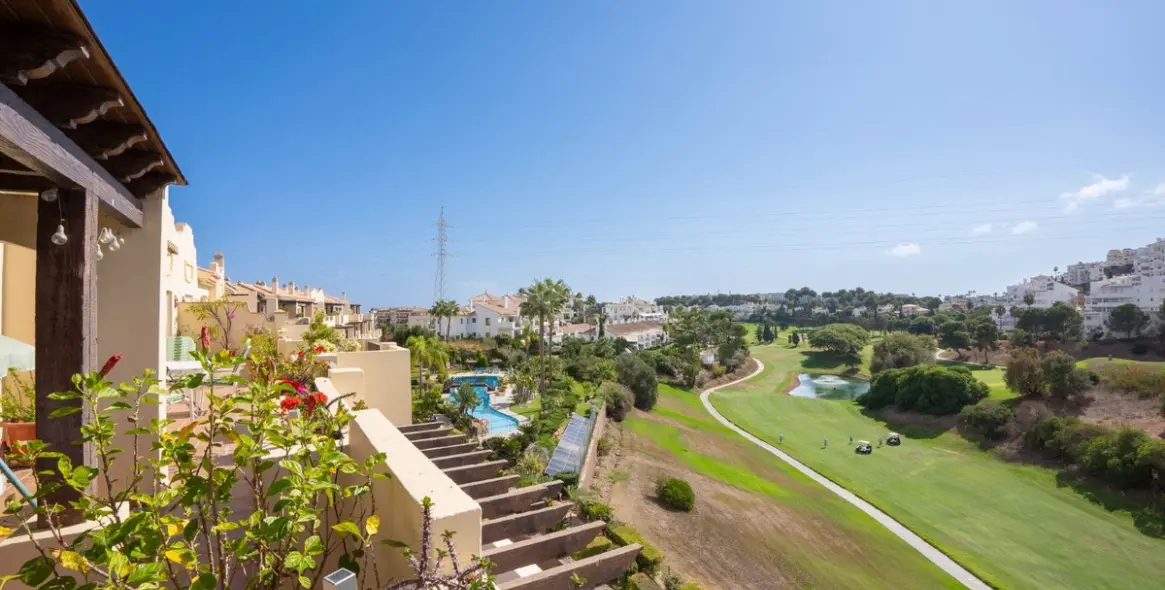 Sale of penthouse in Miraflores 14