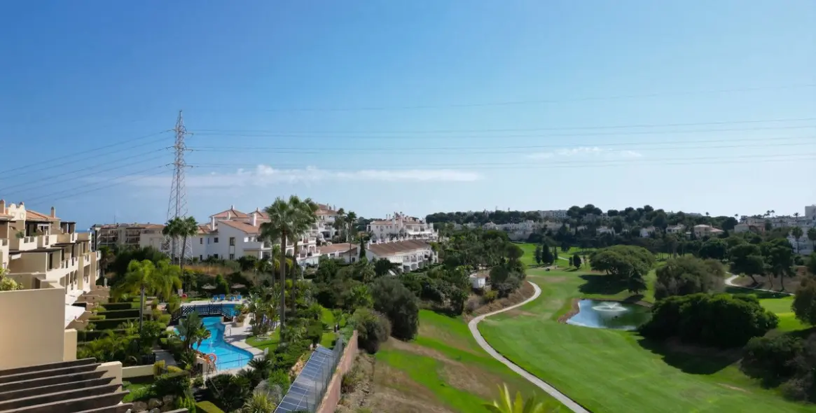 Sale of penthouse in Miraflores 15