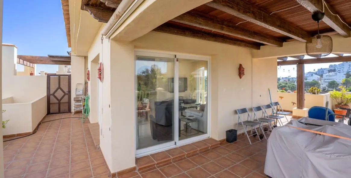 Sale of penthouse in Miraflores 17