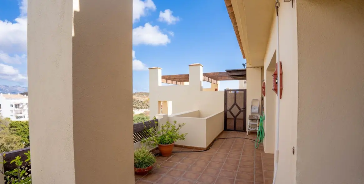 Sale of penthouse in Miraflores 18