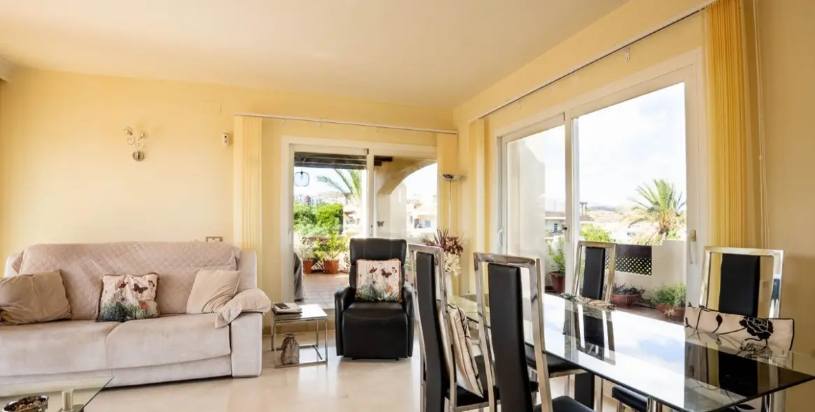 Sale of penthouse in Miraflores 22