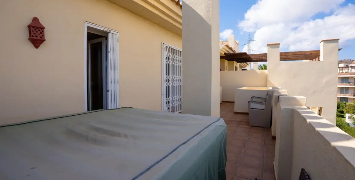 Sale of penthouse in Miraflores 28