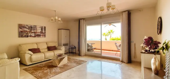 Sale of townhouse in Manilva 2