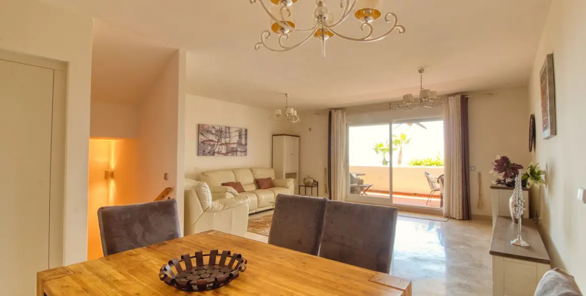 Sale of townhouse in Manilva 11