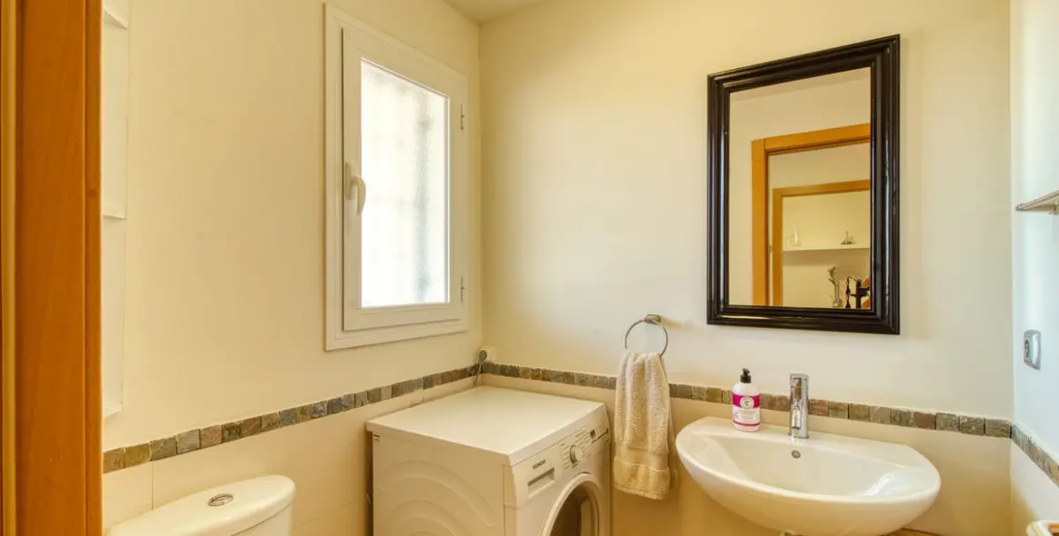 Sale of townhouse in Manilva 16