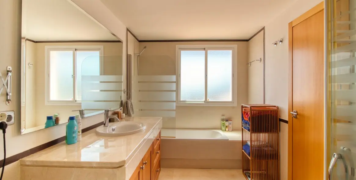 Продажа таунхауса в Manilva 24