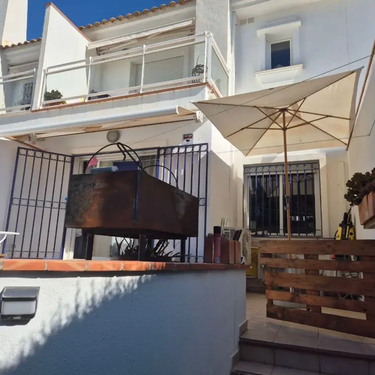 Sale of townhouse in El Hornillo