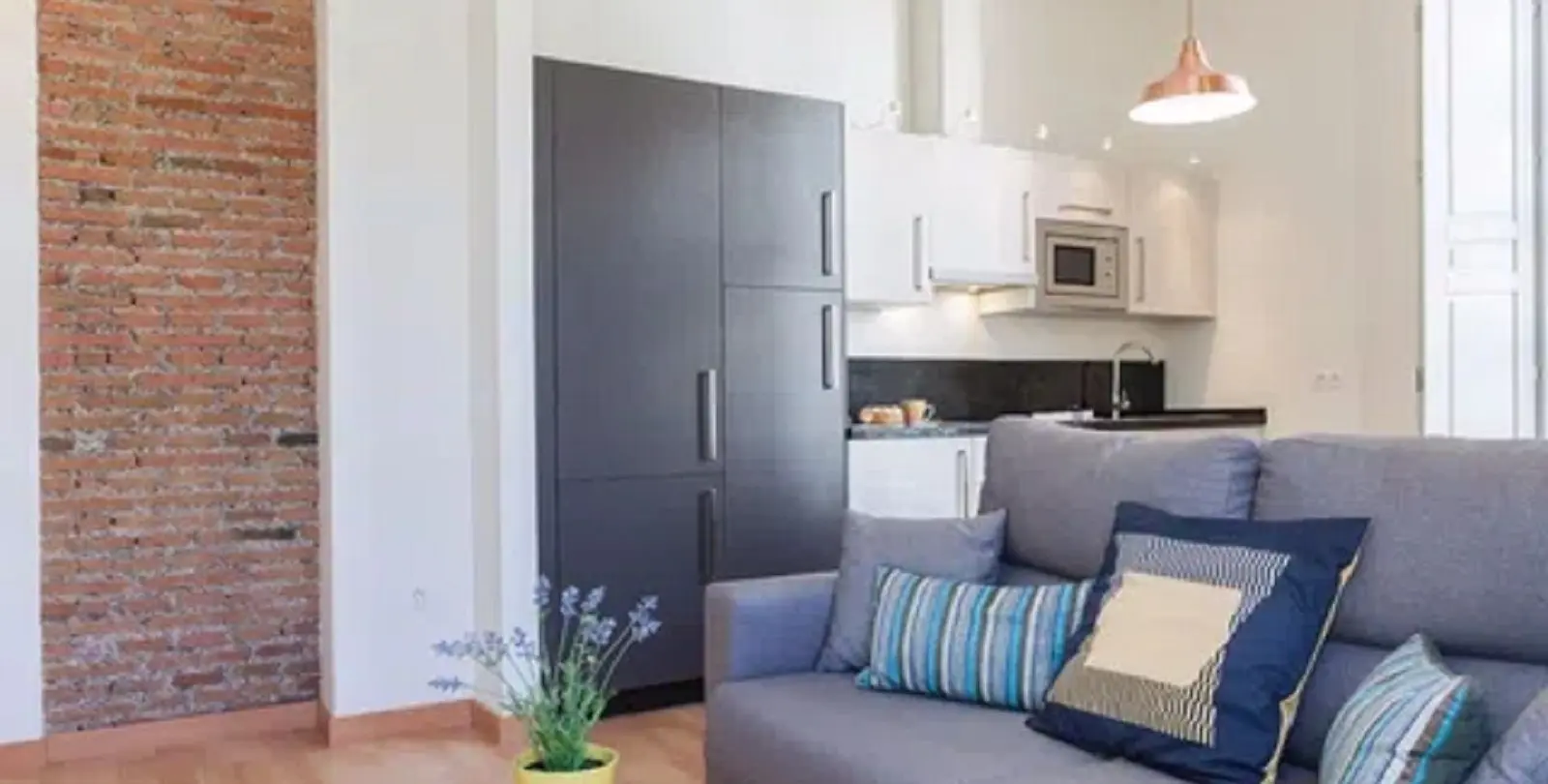 Продажа апартаментов на среднем этаже в Málaga Centro 3