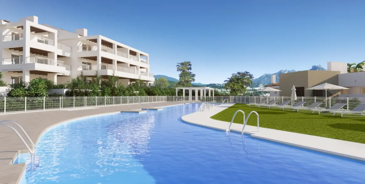 Sale of ground floor apartment in Benahavís 1