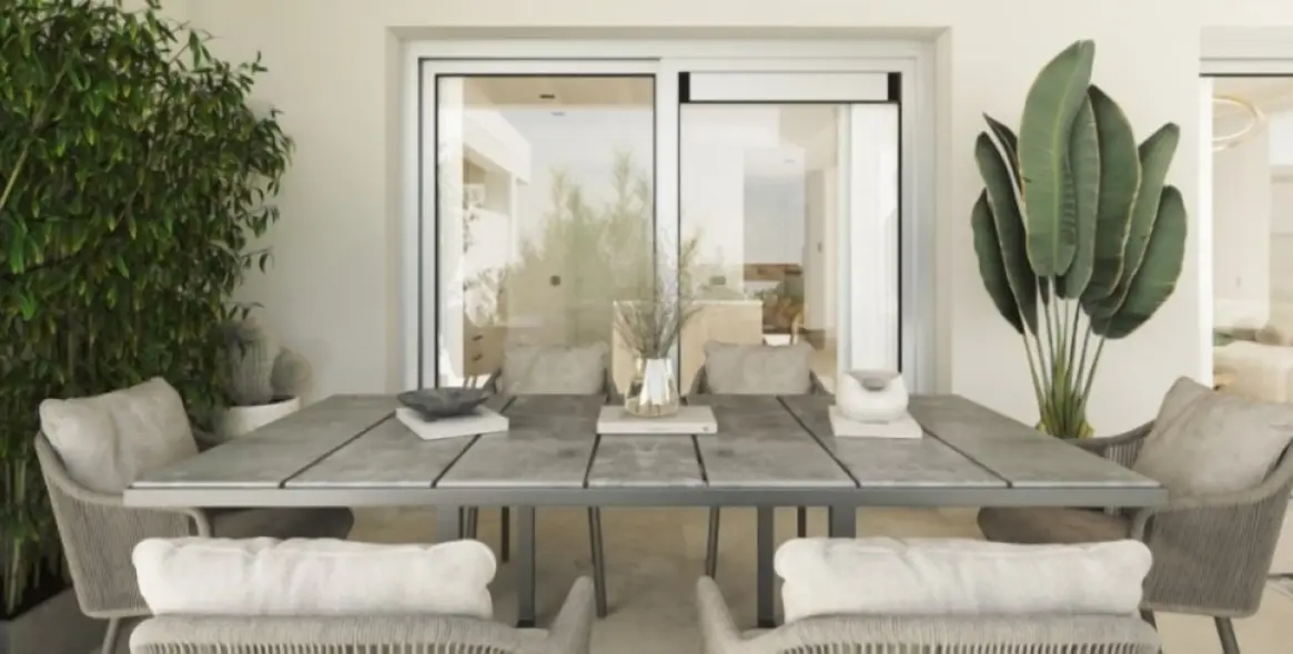 Sale of ground floor apartment in Benahavís 13