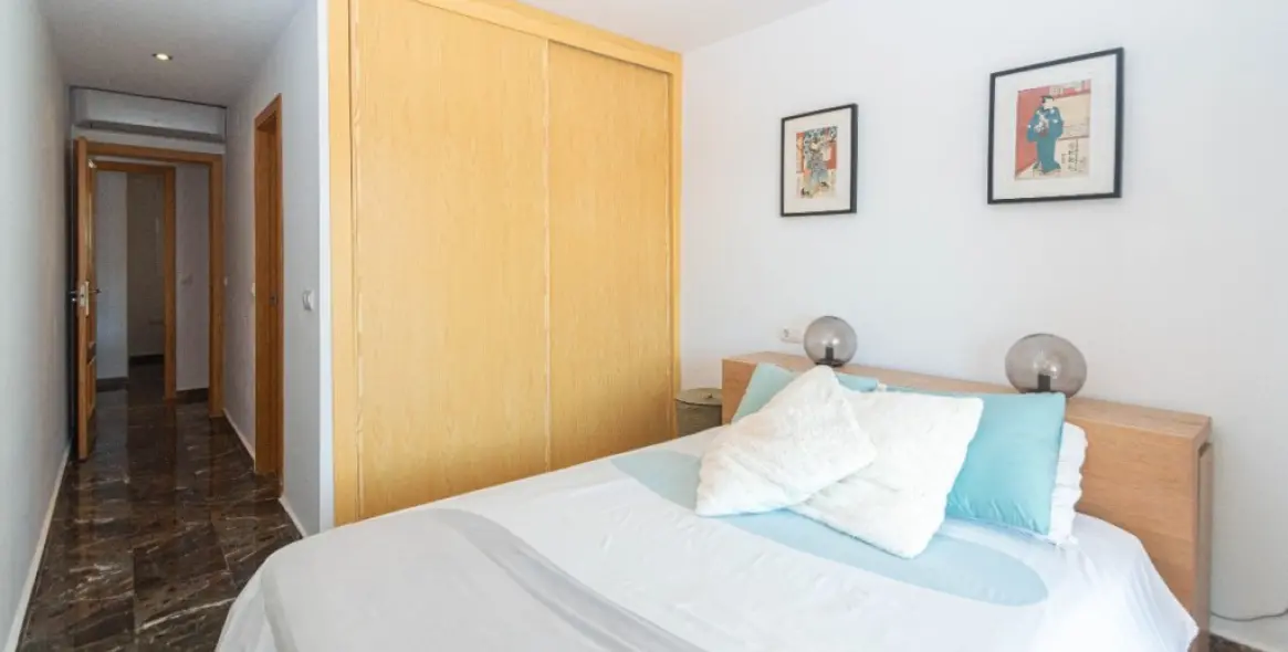 Продажа апартаментов на среднем этаже в Carvajal 22