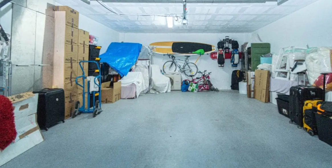 Продажа апартаментов на среднем этаже в Carvajal 34