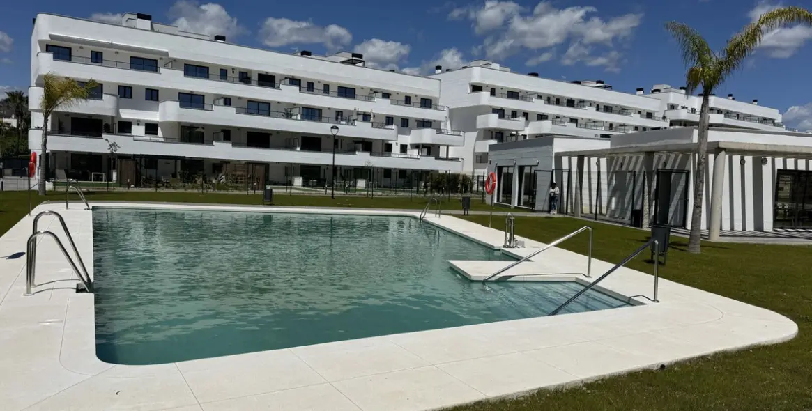 Sale of penthouse in Selwo 1