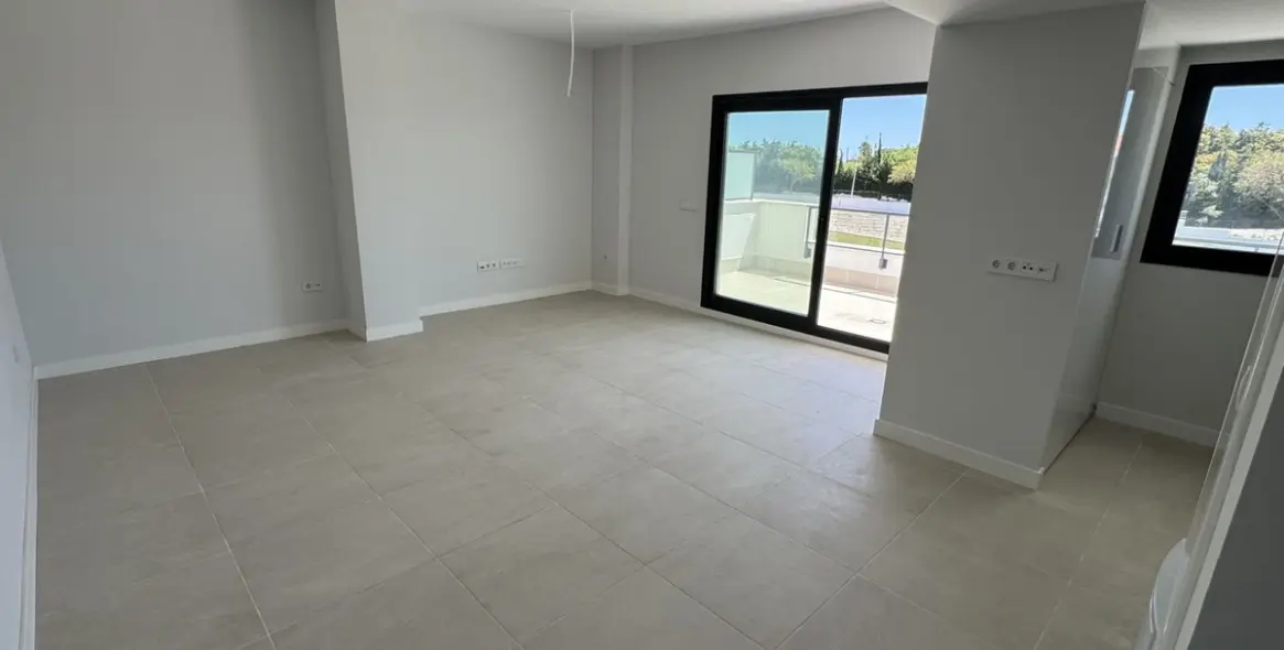 Sale of penthouse in Selwo 13