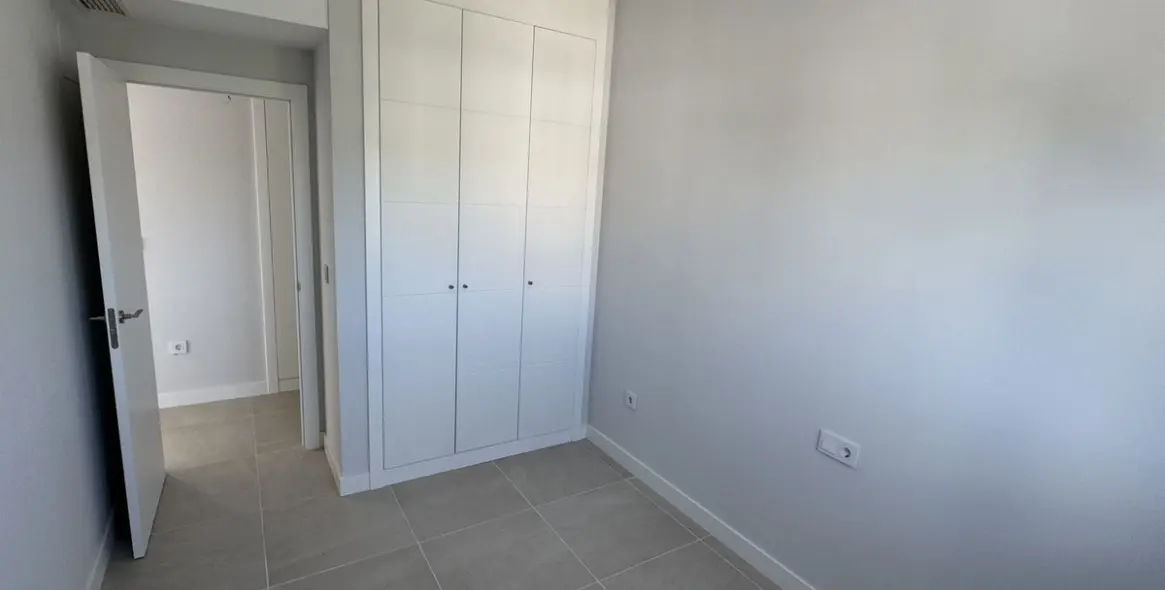 Sale of penthouse in Selwo 15