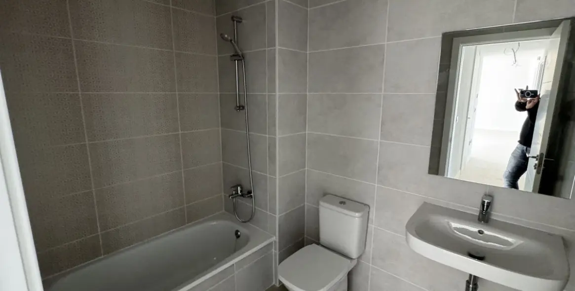 Sale of penthouse in Selwo 16