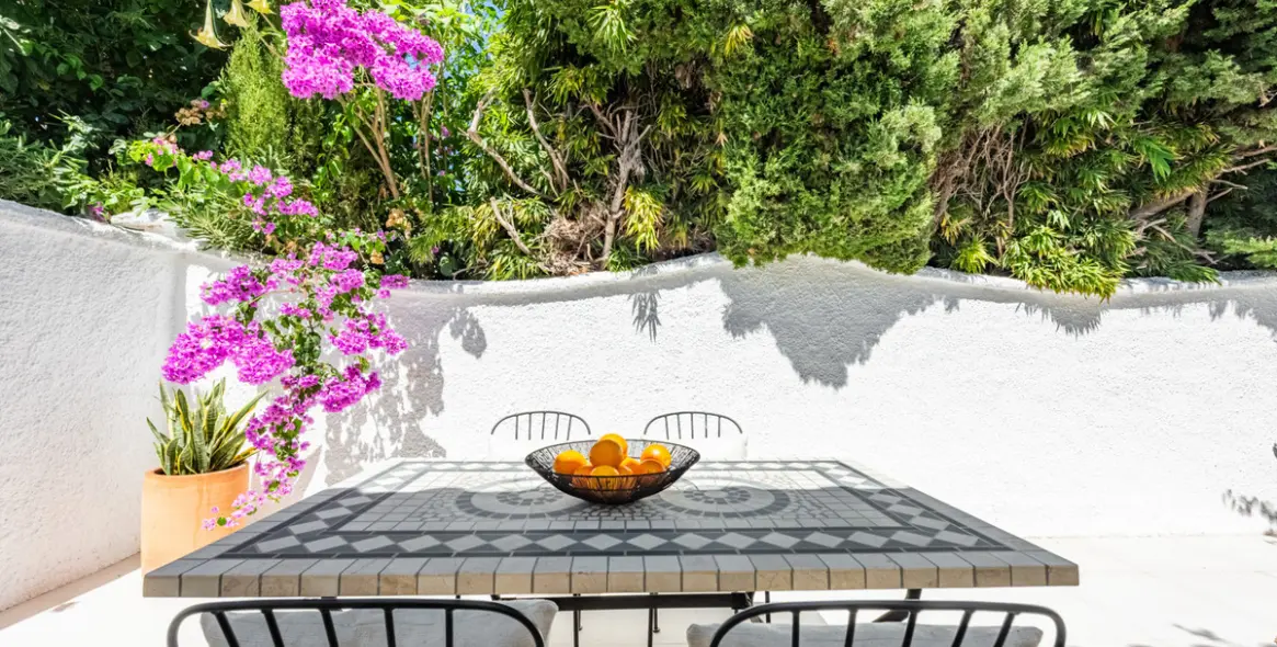 Venta de apartamento en planta baja en San Pedro de Alcántara 5