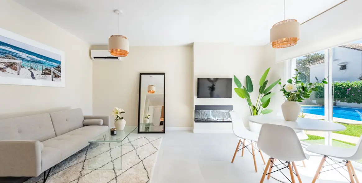 Venta de apartamento en planta media en San Pedro de Alcántara 20