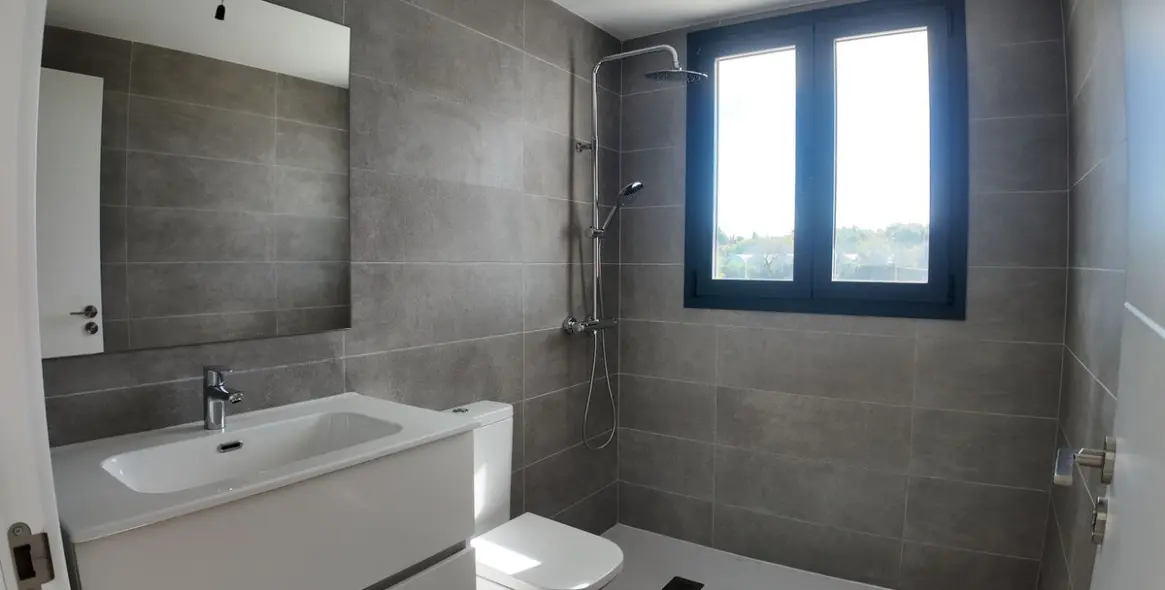 Sale of penthouse in Estepona 15