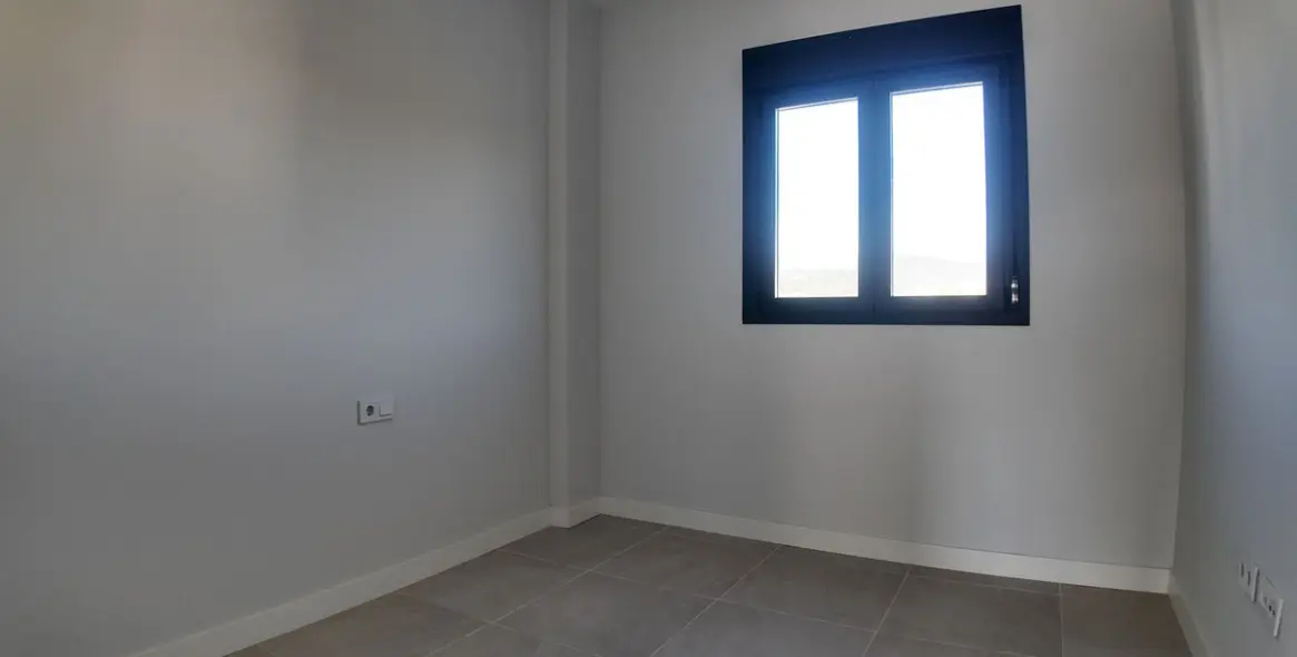 Sale of penthouse in Estepona 17