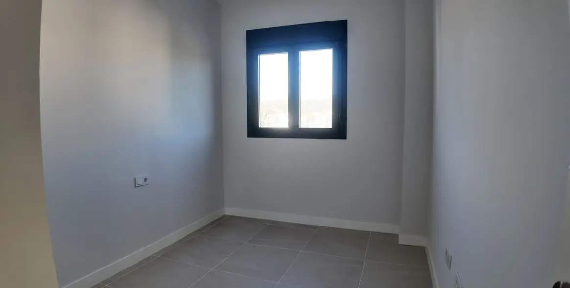 Sale of penthouse in Estepona 20