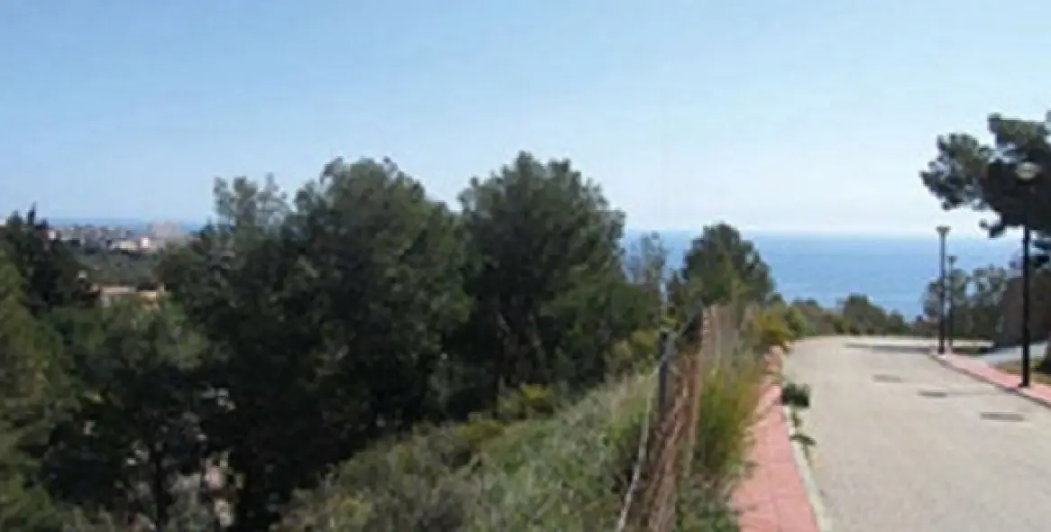 Продажа  жилого участка в Benalmadena Pueblo 5