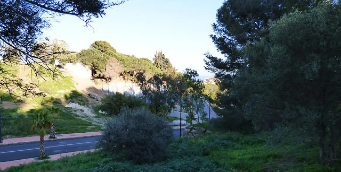 Продажа  жилого участка в Benalmadena Pueblo 7