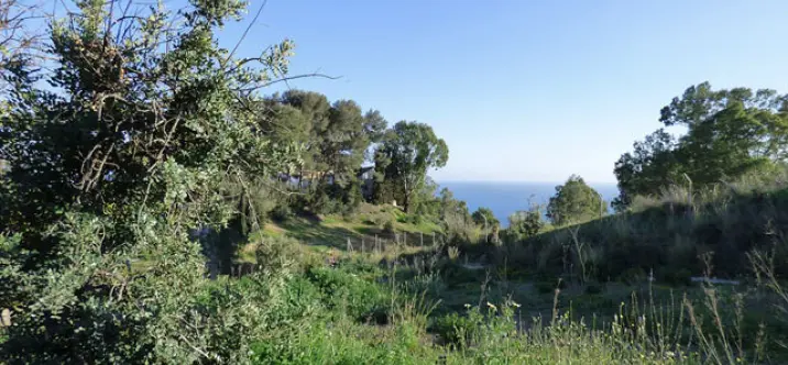 Продажа  жилого участка в Benalmadena Pueblo 3