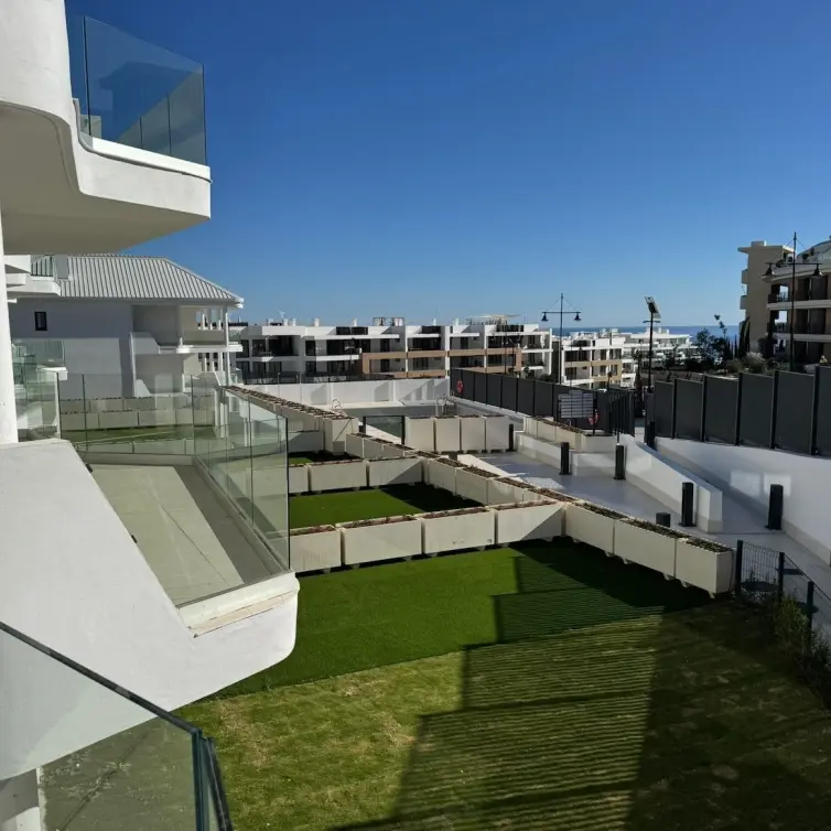 Venta de apartamento en planta media en Fuengirola