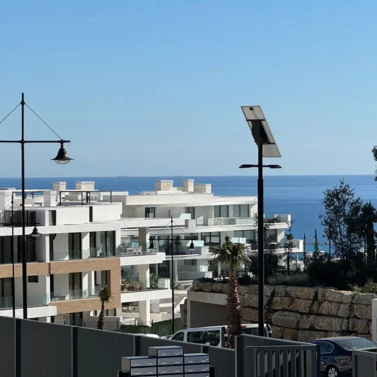 Venta de apartamento en planta media en Fuengirola