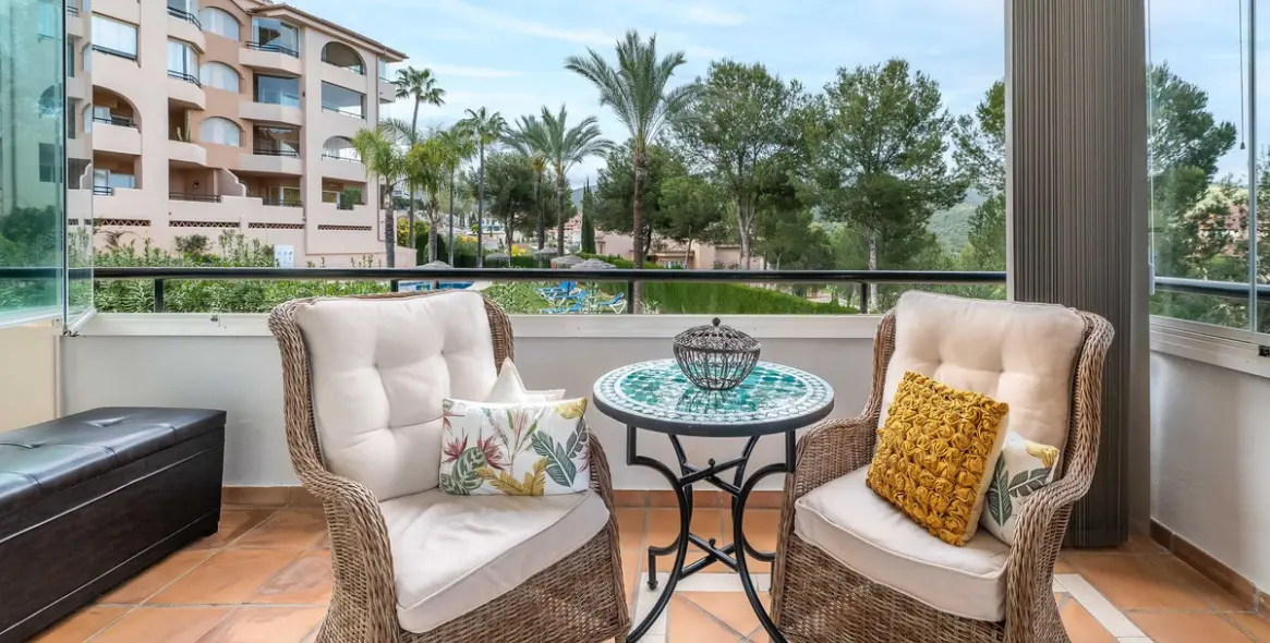 Продажа апартаментов на среднем этаже в Elviria 11