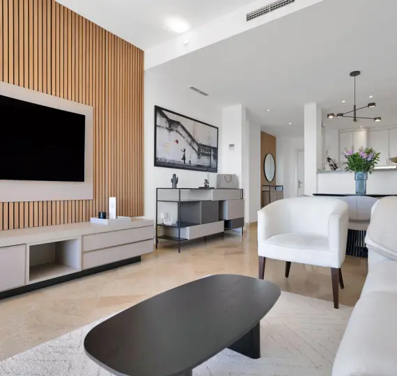 Продажа апартаментов на среднем этаже в Elviria