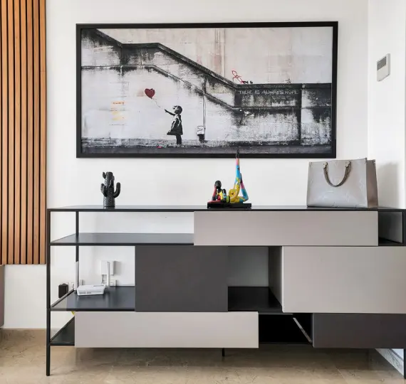 Продажа апартаментов на среднем этаже в Elviria