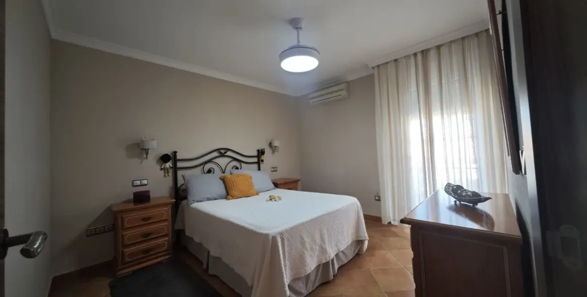 Sale of townhouse in Benalmadena 25