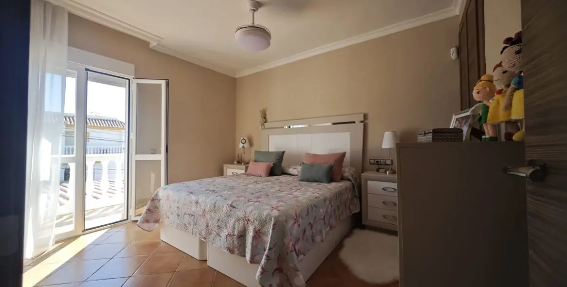 Sale of townhouse in Benalmadena 28