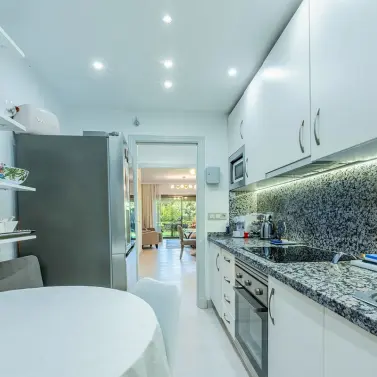 Venta de apartamento en planta baja en Estepona