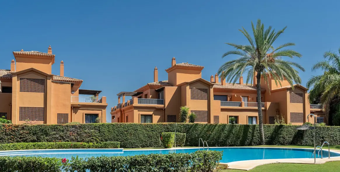 Venta de apartamento en planta baja en Estepona 13