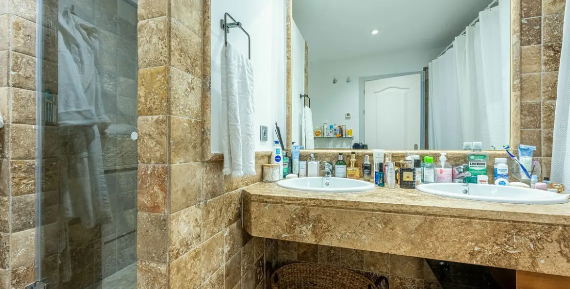 Venta de apartamento en planta baja en Estepona 23