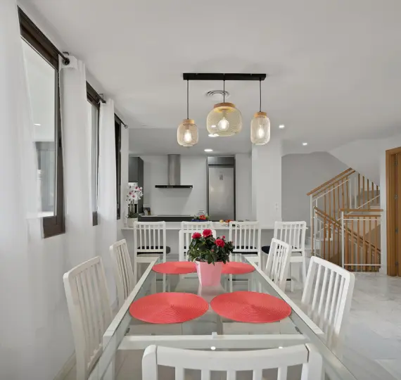 Продажа  отдельно стоящей виллы в Torrenueva