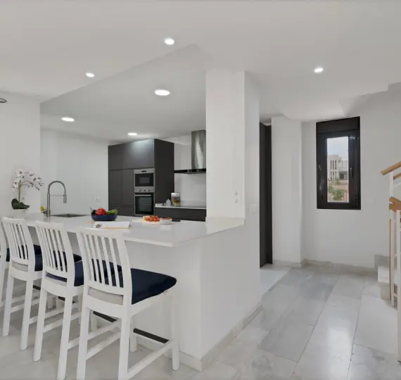 Продажа  отдельно стоящей виллы в Torrenueva