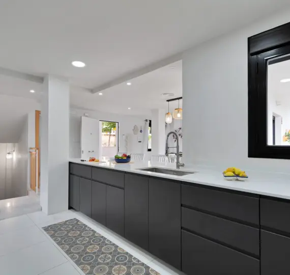 Продажа  отдельно стоящей виллы в Torrenueva