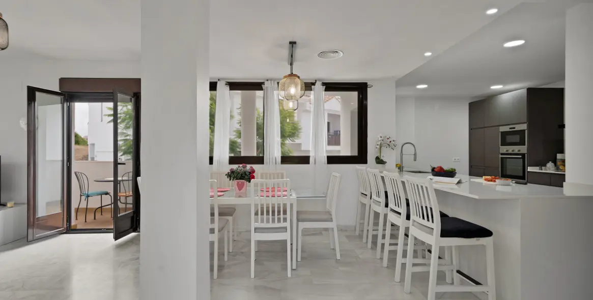 Продажа  отдельно стоящей виллы в Torrenueva 9