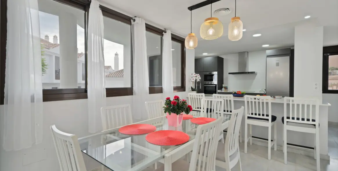 Продажа  отдельно стоящей виллы в Torrenueva 10