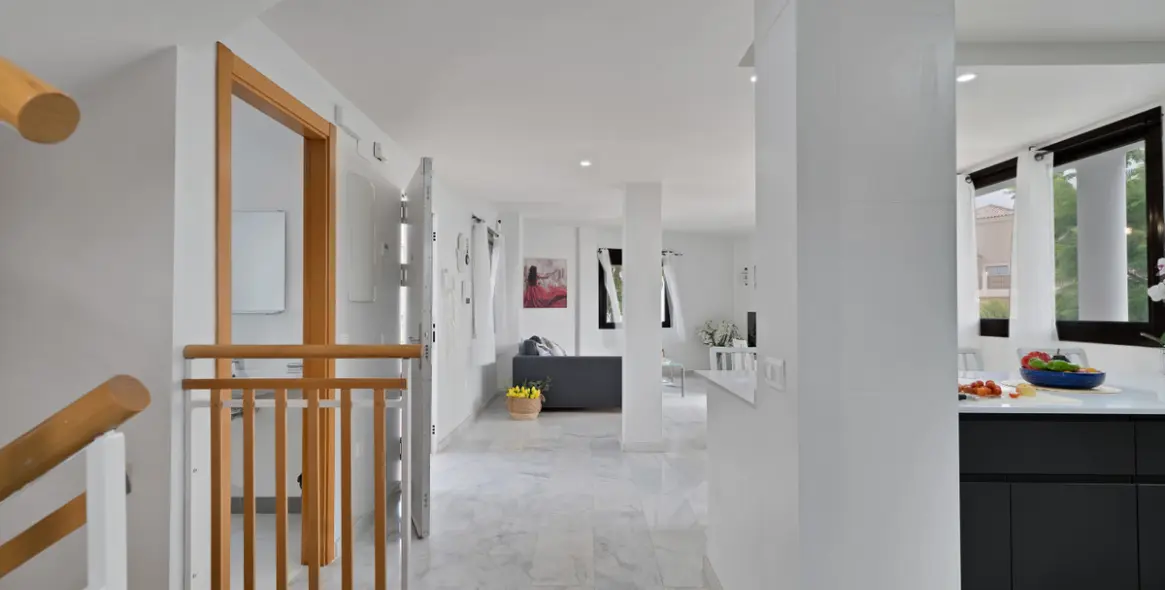 Продажа  отдельно стоящей виллы в Torrenueva 11